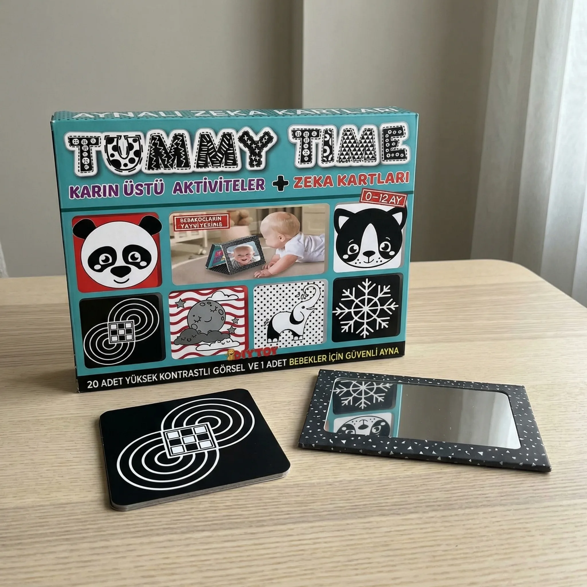 DiyToy Bebekler İçin Güvenli Ayna ve Zeka Kartları ile Tummy Time Aktivite Seti (0-12 Ay)
